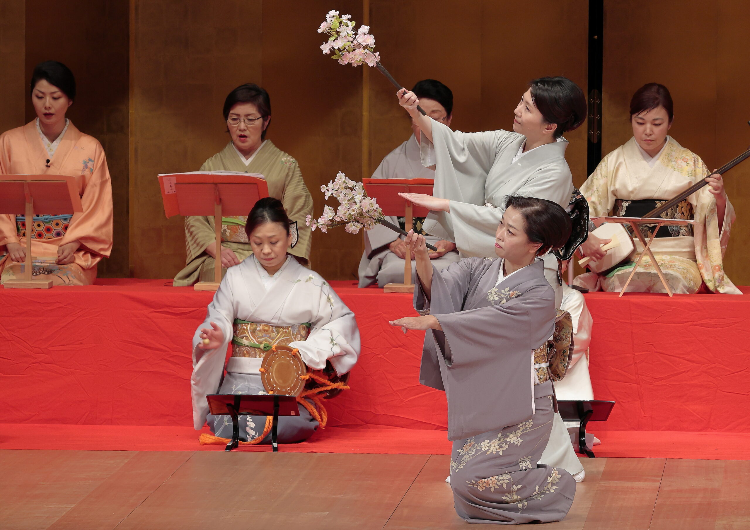 |安城芸妓組合|安城芸妓文化振興会|笑美会(えびすかい) |安城芸者.芸子.芸姑.接待・お遊びのお座敷を伝統文化のお遊びで盛り上げます。